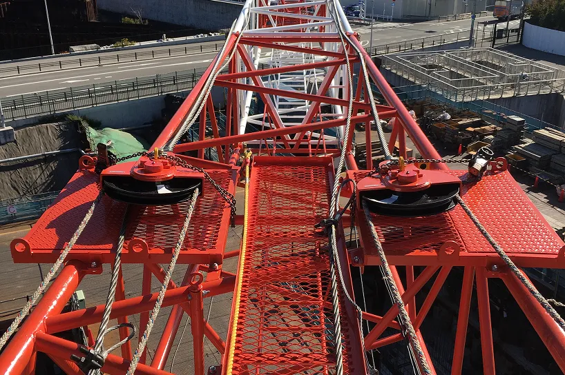 足場工事の施工例